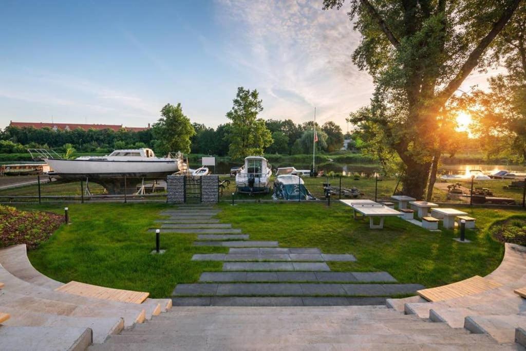 Marina Apartament Wrocław Kültér fotó